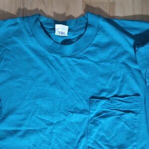 Vintage Fruit of the Loom Blank Pocket T-Shirt Teal